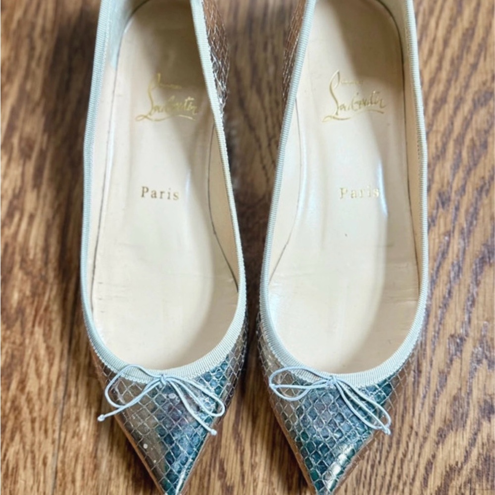 Christian Louboutin Gold Textured Flats